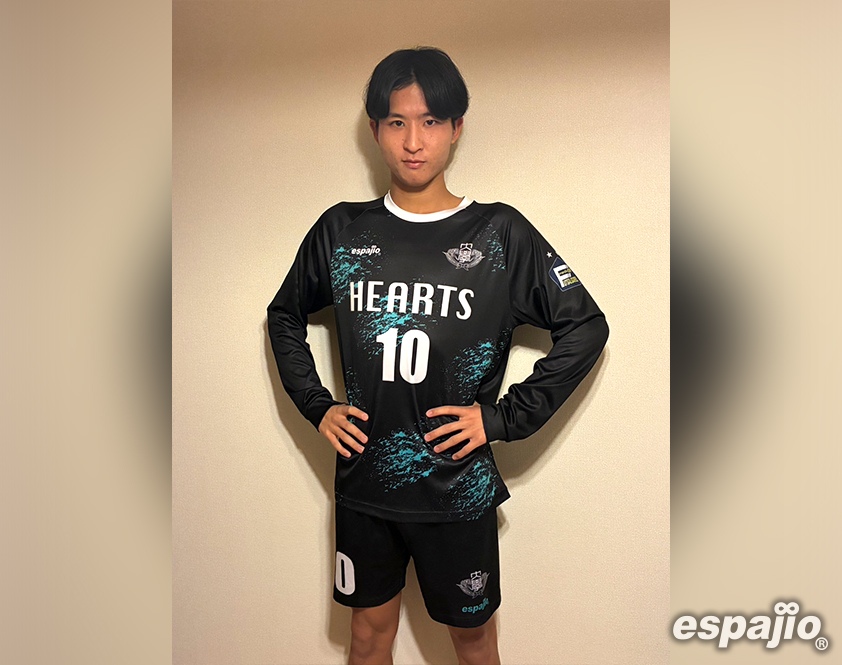 早稲田大学HEARTS様フットサルユニフォーム着用お写真2