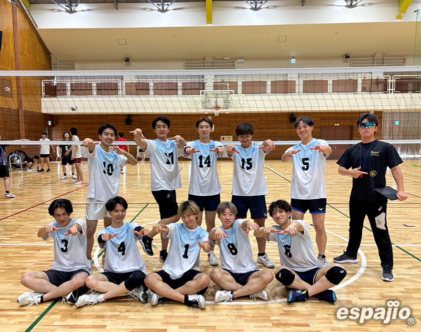 順天堂大学保健医療学部バレーボール部様ユニフォーム着用集合お写真