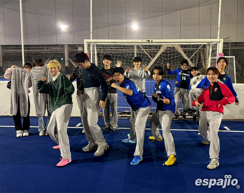 中央大学FC.Celeste様オリジナルスウェットパンツ着用集合お写真