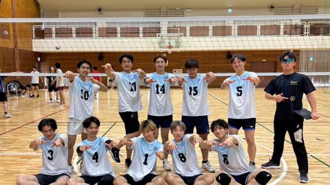順天堂大学保健医療学部バレーボール部様ユニフォーム着用集合お写真