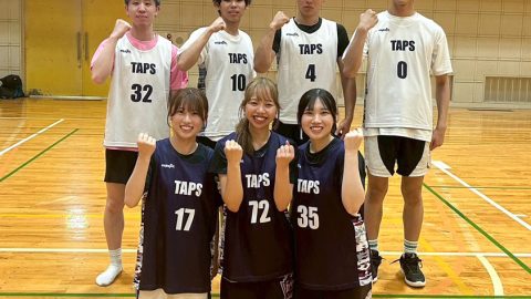明治学院大学TAPS様オリジナルバスケユニフォーム着用集合お写真